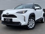 Toyota Yaris Cross 1.5 Hybrid Active edition Draadloze telefoonlader, parkeersensoren v&a, achteruitrij camera, navigatie middels Apple Carplay/Android Auto