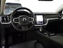 Volvo V60 T6 Plug-in hybrid AWD Ultra Dark | Panoramadak | Adaptieve LED | Trekhaak | Harman/Kardon | Adaptieve Cruise | Stoelverwarming |