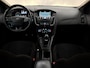 Ford Focus Wagon 1.0 ST-Line Clima, Navi, Parkeersensoren, Keyless start, Cruise control, Apple carplay, A start stop, Lichtmetalen velgen