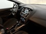 Ford Focus Wagon 1.0 ST-Line Clima, Navi, Parkeersensoren, Keyless start, Cruise control, Apple carplay, A start stop, Lichtmetalen velgen