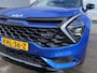 Kia Sportage 1.6 T-GDi Hybrid GT-Line Schuif-/kanteldak, stuur- & stoelverwarming, parkeersensoren, navigatie Apple CarPlay/Android Auto, dodehoekdetectie, auto VOL luxe!
