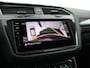 Volkswagen Tiguan 1.4 TSI eHybrid 245pk DSG Life Business · Camera · Matrix LED · Inklap. Trekhaak · Stuur- & Stoelverwarming + achterbank verwarmd · Apple/Android Car Play · Elek. Achterklep ·