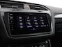 Volkswagen Tiguan 1.4 TSI eHybrid 245pk DSG Life Business · Camera · Matrix LED · Inklap. Trekhaak · Stuur- & Stoelverwarming + achterbank verwarmd · Apple/Android Car Play · Elek. Achterklep ·