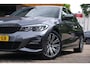 BMW 3-Serie 318d Executive Edition|RIJKLAAR!|M-Sport|Alcantara|Carplay|Dealeronderhouden|1e Eigenaar