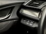 Honda Civic 1.0 i-VTEC Sport Automaat (NAVIGATIE, CAMERA, ZWART HEMEL, SPORTSTOELEN, ADAPTIVE CRUISE, TREKHAAK, NIEUWE APK, NIEUWSTAAT)