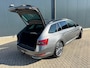 Skoda Superb Combi 1.5 TSI Sportline * Sideassistent * Memory * Trekhaak * Achterbank verwarmd *