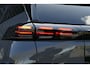Peugeot e-2008 EV 54KWH GT AUTOMAAT / NAVI / CLIMA / CAMERA V+A / 17"LMV / KEYLESS / FULL-LED / PDC / ADAPT. CRUISECONTROL / 1E EIGENAAR / SCHITTERENDE STAAT !!