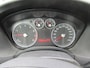 Ford Focus Wagon 1.6-16V Ambiente dit betreft een ruime, technisch goede en complete auto. Van binnen en buiten netjes.