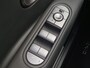 Hyundai Ioniq 5 Connect Limited 84 kWh / 1e Eigenaar / Fabrieksgarantie tot 08-2030 / SOH 100% / All season banden / Trekgewicht 1600 kg / CCS snellader / Elektrische achterklep / Stuur- & Stoelverwarming / Adaptief cruise control / Warmtepomp / Achteruitrijcamera /