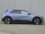 Hyundai Ioniq 5 Connect Limited 84 kWh / 1e Eigenaar / Fabrieksgarantie tot 08-2030 / SOH 100% / All season banden / Trekgewicht 1600 kg / CCS snellader / Elektrische achterklep / Stuur- & Stoelverwarming / Adaptief cruise control / Warmtepomp / Achteruitrijcamera /