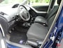 Toyota Yaris 1.0 VVTi Cool