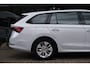 Skoda Octavia Combi 1.5 e-TSI Business Edition|Rijklaar!|Trekhaak|Sfeer|Carplay|Schakelpaddles|Rijstrooksensor