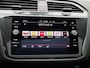 Volkswagen Tiguan 1.4 TSI eHybrid R-Line Business+ 245 PK| Dealeronderhouden | Panoramadak | Achterklep Elektrisch | 360 Camera  | Stoelverwarming | Stuurwielverwarming | Digitale Cokcpit | LED Matrix