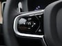 Volvo XC60 2.0 T8 Plug-in hybrid AWD Ultra Dark Exec. Ed. Panoramadak, Trekhaak, 22" LM Velgen, Bowers & Wilkins, Luchtvering, Head-Up Display, Side Assist, Keyless
