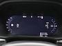 Volvo XC60 2.0 T8 Plug-in hybrid AWD Ultra Dark Exec. Ed. Panoramadak, Trekhaak, 22" LM Velgen, Bowers & Wilkins, Luchtvering, Head-Up Display, Side Assist, Keyless