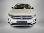 Volkswagen T-Roc 1.5 TSI 150pk DSG Style · Camera · Keyless · ACC · Apple/Android Car Play · Dodehoeksensor · Elek. Achterklep · Parkeerassistent · Alarmklasse 3 ·