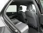 Volkswagen ID.3 First Plus 58 kWh incl afneembare trekhaak | SoH 92,9 % | Afneembare trekhaak | Apple Carplay | Navigatie | Voorstoelen verwarmd | Achteruitrij camera | Parkeersensoren voor en achter | Navigatie | Spraakbediening | Stuur verwarmd | W