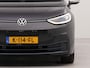 Volkswagen ID.3 First Plus 58 kWh incl afneembare trekhaak | SoH 92,9 % | Afneembare trekhaak | Apple Carplay | Navigatie | Voorstoelen verwarmd | Achteruitrij camera | Parkeersensoren voor en achter | Navigatie | Spraakbediening | Stuur verwarmd | W