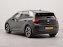 Volkswagen ID.3 First Plus 58 kWh incl afneembare trekhaak | SoH 92,9 % | Afneembare trekhaak | Apple Carplay | Navigatie | Voorstoelen verwarmd | Achteruitrij camera | Parkeersensoren voor en achter | Navigatie | Spraakbediening | Stuur verwarmd | W