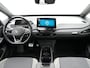 Volkswagen ID.3 First Plus 58 kWh incl afneembare trekhaak | SoH 92,9 % | Afneembare trekhaak | Apple Carplay | Navigatie | Voorstoelen verwarmd | Achteruitrij camera | Parkeersensoren voor en achter | Navigatie | Spraakbediening | Stuur verwarmd | W