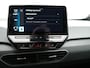 Volkswagen ID.3 First Plus 58 kWh incl afneembare trekhaak | SoH 92,9 % | Afneembare trekhaak | Apple Carplay | Navigatie | Voorstoelen verwarmd | Achteruitrij camera | Parkeersensoren voor en achter | Navigatie | Spraakbediening | Stuur verwarmd | W