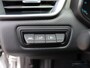 Renault Clio 1.6 E-Tech Hybrid 145 Equilibre | Automaat | Airco | Cruise Control | LED | Apple Carplay/Android Auto | Parkeer Sensoren | 16" Two Tone Velgen |