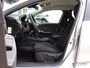 Renault Clio 1.6 E-Tech Hybrid 145 Equilibre | Automaat | Airco | Cruise Control | LED | Apple Carplay/Android Auto | Parkeer Sensoren | 16" Two Tone Velgen |