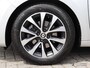Renault Clio 1.6 E-Tech Hybrid 145 Equilibre | Automaat | Airco | Cruise Control | LED | Apple Carplay/Android Auto | Parkeer Sensoren | 16" Two Tone Velgen |