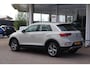 Volkswagen T-Roc 1.5 TSI 150pk Life Business | Trekhaak | Navigatie | PDC | Stoelverwarming