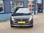 Peugeot 5008 GT Extra getint glas | Verwarmbare voorstoelen | Verwarmd stuurwiel | Adaptieve cruise control met Stop&Go functie | LED 3D-achterlichten | Pack Safety Plus