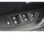 Peugeot e-2008 EV GT 50 kWh Achteruitrijcamera Navigatie Apple CarPlay