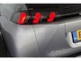Peugeot e-2008 EV GT 50 kWh Achteruitrijcamera Navigatie Apple CarPlay