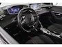 Peugeot 208 1.2 Hybrid 145 e-DCS6 GT Adaptieve Cruise Control Navigatie Keyless Achteruitrijcamera