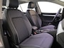 Volkswagen Golf 1.5 eTSI Life Edition GOAL 116 pk Automaat (DSG) | Verlengde garantie | Navigatie | Panoramadak | Parkeersensoren | Autom. airco (3 zones) | Stoelverwarming |