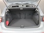 Volkswagen Golf 1.5 eTSI Life Edition GOAL 116 pk Automaat (DSG) | Verlengde garantie | Navigatie | Panoramadak | Parkeersensoren | Autom. airco (3 zones) | Stoelverwarming |