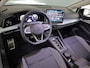 Volkswagen Golf 1.5 eTSI Life Edition GOAL 116 pk Automaat (DSG) | Verlengde garantie | Navigatie | Panoramadak | Parkeersensoren | Autom. airco (3 zones) | Stoelverwarming |