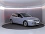 Volkswagen Golf 1.5 eTSI Life Edition GOAL 116 pk Automaat (DSG) | Verlengde garantie | Navigatie | Panoramadak | Parkeersensoren | Autom. airco (3 zones) | Stoelverwarming |
