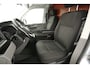 Volkswagen Transporter 2.0 TDI L2H1 140PK | Airco | Camera | Cruise | Carplay | 3 Zits | Trekhaak