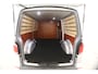 Volkswagen Transporter 2.0 TDI L2H1 140PK | Airco | Camera | Cruise | Carplay | 3 Zits | Trekhaak