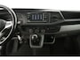 Volkswagen Transporter 2.0 TDI L2H1 140PK | Airco | Camera | Cruise | Carplay | 3 Zits | Trekhaak