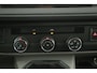 Volkswagen Transporter 2.0 TDI L2H1 140PK | Airco | Camera | Cruise | Carplay | 3 Zits | Trekhaak