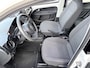 Volkswagen Up! 1.0 high up!|Pano|Stoel verw|Bluetooth|Airco|dealer onderhouden|