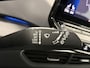 Volkswagen ID.3 Life 58 kWh SOH 92% Navigatie Apple Carplay Android Auto Parkeersensoren Adaptive Cruise Control Stoel- en stuurverwarming Climate Control