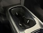 Volkswagen ID.3 Life 58 kWh SOH 92% Navigatie Apple Carplay Android Auto Parkeersensoren Adaptive Cruise Control Stoel- en stuurverwarming Climate Control