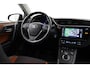 Toyota Auris Touring Sports 1.8 Hybrid Executive | Panoramadak | Navigatie | Stoelverwarming | Parkeersensoren voor/achter | LED | Keyless | Cruise Control | Clima | Camera | Rijstrooksensor | 16 inch | Bluetooth