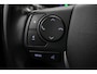 Toyota Auris Touring Sports 1.8 Hybrid Executive | Panoramadak | Navigatie | Stoelverwarming | Parkeersensoren voor/achter | LED | Keyless | Cruise Control | Clima | Camera | Rijstrooksensor | 16 inch | Bluetooth
