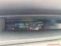 Renault Megane Scenic 7 zitter - APK Sept 2026 - 2.0L benzine - trekhaak - export only!