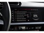 Audi A3 Sportback 45 TFSI e S edition Competition | Carbon Spoiler | Panoramadak | Stoelverwarming | Achteruitrijcamera |