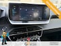 Peugeot e-208 EV Allure 50 kWh GARANTIE/CARPLAY/CLIMA/CRUISE/NAVI/CAMERA/LICHTMETAAL rijklaarprijs!
