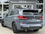 BMW X1 xDrive25e High Ex. M-Sport |Pano|ACC|HUD|Memory|Cam|Trekhaak|Sfeer|19"